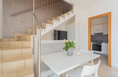 Colonno Apartment | Blue Bliss Apartment