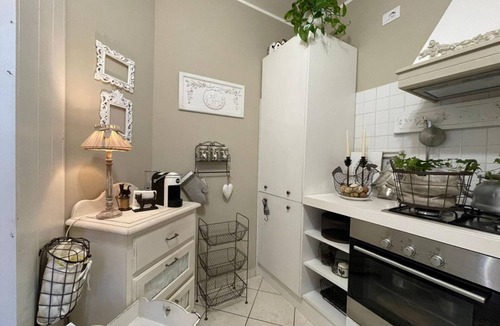 Porto Valtravaglia Apartment | Bnbook Maison Charlotte Apartment with 2 bedrooms Maggiore Lake