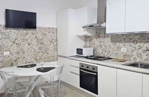 Novara Apartment | Brand new semi-central apartment very convenient to services