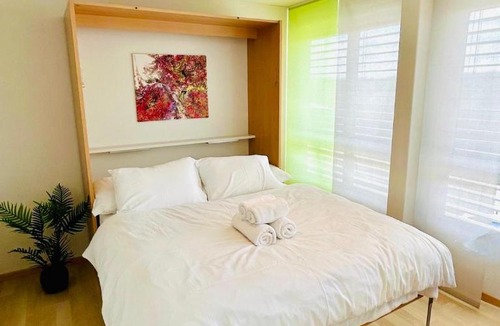 Glattbrugg Apartment | Bright, AC Apartment Near Airport and City Center