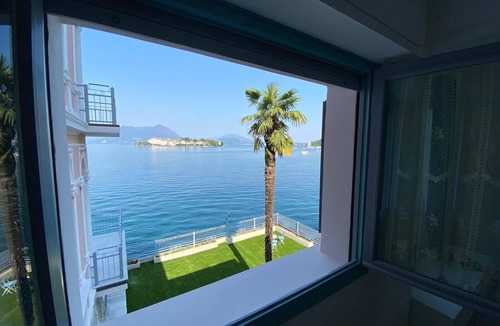 Carciano Apartment | Butterfly apartment with lake view in Baveno