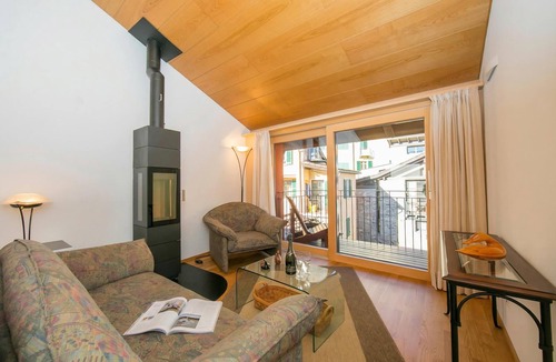 Vezio House | Ca' Melin with Balcony & Fireplace, Vezio, Switzerland