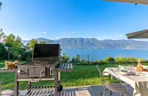 Porto Valtravaglia Villa | Casa Antonia: Lake Maggiore Villa with Private pool, Porto Valtravaglia, Italy