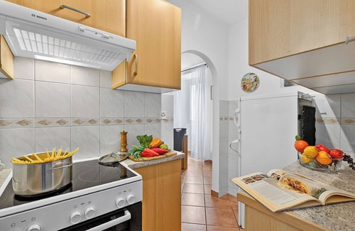 Brissago Apartment | Casa Berta Brissago 2 with Balcony for Six, Brissago, Switzerland