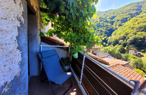 Valcolla House | Casa Holamundo, authentic 1900 Stone House in the Mountains near Lugano