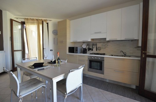 Tavernola Apartment | Casa Lago – Luxury holiday home with pool & panoramic view over Lake Iseo ★