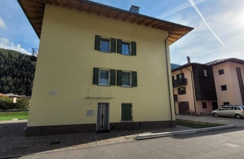 Pellizzano Apartment | Casa Le Iscle