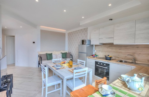 Riva del Garda Apartment | Casa Scott - Apartment with Pool & Tennis, Riva del Garda, Italy