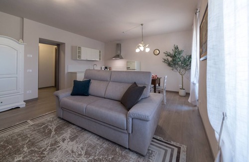 Cavaion Veronese Apartment | Casale dei Sogni Entire Private Villa with Terrace, Wi-Fi, and Air Conditioning