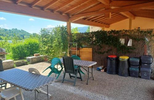 Villanuova sul Clisi Apartment | Cascina Legnago bilocale a 6 chilometri da Salò