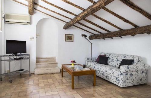 Zona III Marcigliana House | Castello del Duca