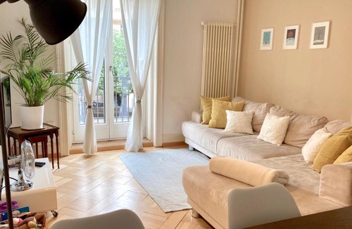 Lucerne Apartment | Central, Bright and Stylish 3 rooms Apartment