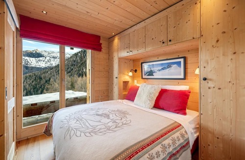 Riddes Ski Chalet | Chalet 18 îles | Luxury chalet With Sauna | La Tzoumaz