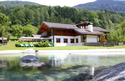 Giustino Ski Chalet | Chalet 'Agriturismo Casa Al Campo' with Mountain View, Private Pool and Wi-Fi