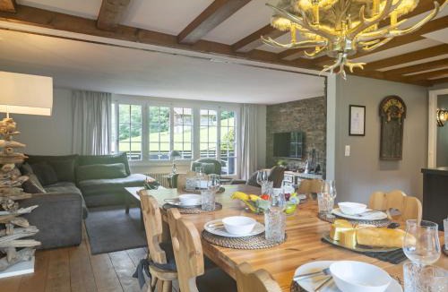 Lauterbrunnen Ski Chalet | Chalet Chalet am Schärm by Interhome