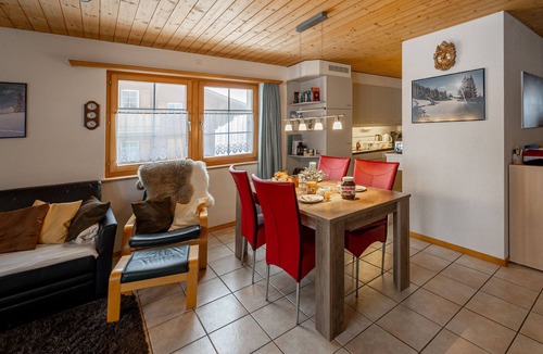 Axalp Ski Chalet | Chalet "Im Obhegli" with a view
