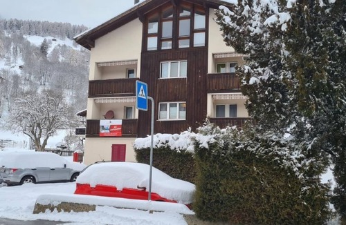 Lax Apartment | Chalet Lavendel by Interhome