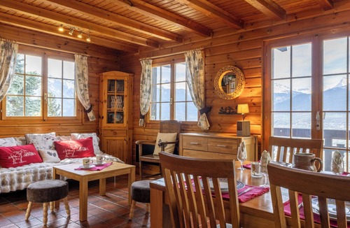 Les Mayens-de-Sion House | Chalet Le Trèfle by Interhome