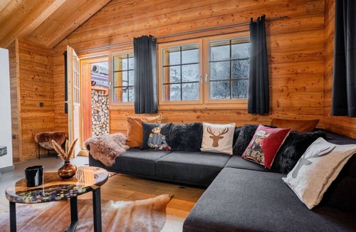 Zermatt House | Chalet MARMO Ski-in/Ski-out by HomeFlow Zermatt