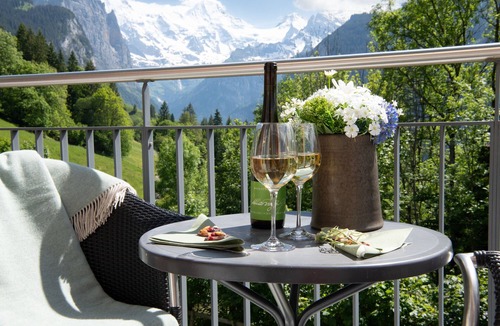 Wengen Apartment | Chalet Mittaghorn Apt. 4