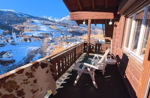 Savognin Apartment | Chalet Rezia Appartement/Fewo, Dusche oder Bad, WC, 1 Schlafraum by Interhome