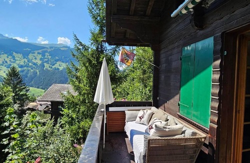 Grindelwald House | Chalet Tannegüetli by Interhome