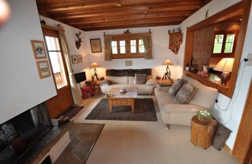Les Posses-sur-Bex Ski Chalet | Chalet Tendre est la Nuit à Gryon - 6 personnes, belle vue, tout confort