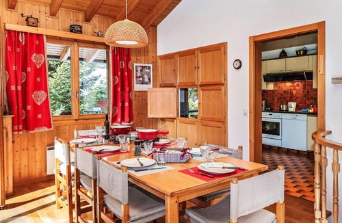 Champex-Lac Ski Chalet | Chalet Veni- Vidi- Mansi by Interhome