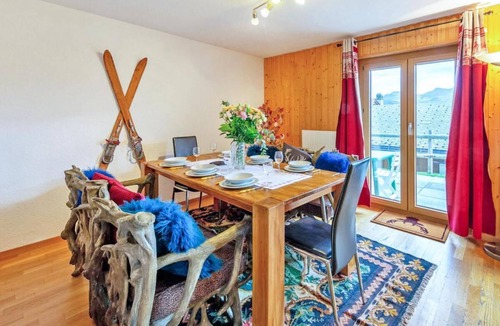 Vex Ski Chalet | Chalet, wifi, 200m from resort center, view mountain, balcony, fireplace or stove, tv, ski locker