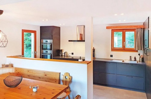 Vex Ski Chalet | Chalet, wifi, view mountain, terrace, balcony, fireplace or stove, parking, tv, 150m², Thyon