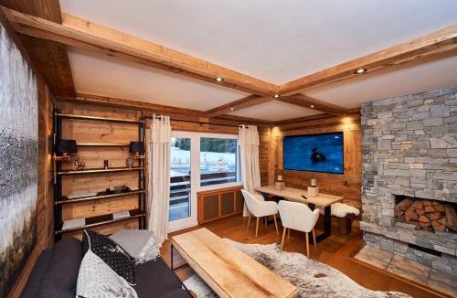 Lens Apartment | Chalet with fantastic view on Ballesteros Golf and The Mountains