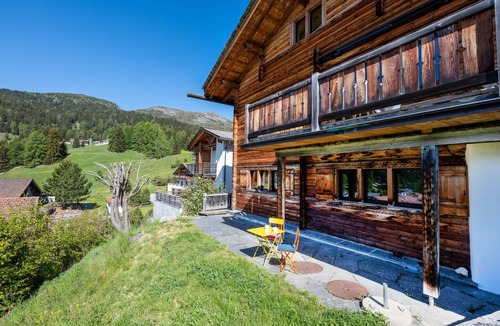Vaz-Obervaz Apartment | Charming mountain flat with sauna