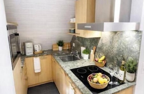 Bumpliz Apartment | Charming top-floor maisonette in Bern