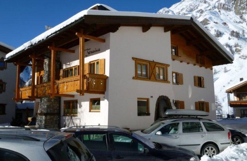 Ravaisch Apartment | Chasa SERAINA, (Samnaun-Dorf) by Interhome