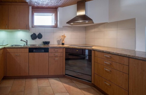 S-chanf Apartment | Chesa Sulegl - ÖV inklusive by Interhome