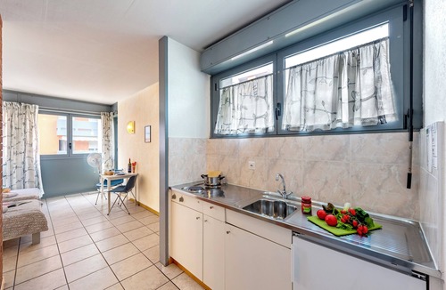 Pedrinate Apartment | Chiasso Apartments 201