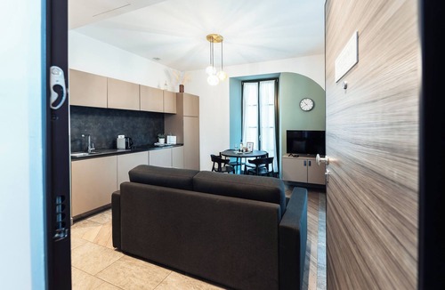 Bellano Apartment | Ciclamino - Modern apartment with private parking. Lake view
