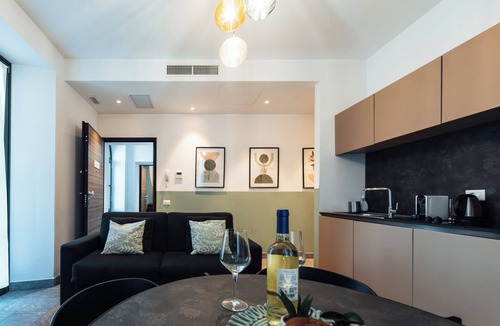 Bellano Apartment | Ciclamino - Modern apartment with private parking. Lake view