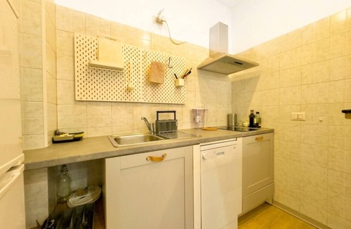 Sesto Calende Apartment | City Center & Leonardo: Modern 3-Room Apartment wi
