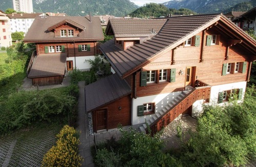 Central Interlaken Apartment | CityChalet Appartement/Fewo Krokus* by Interhome