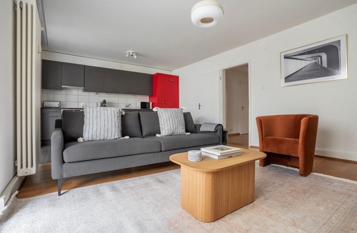 Klybeck Apartment | Clean Klybeck 3BR w/ Elevator & W/D, near River, by Blueground
