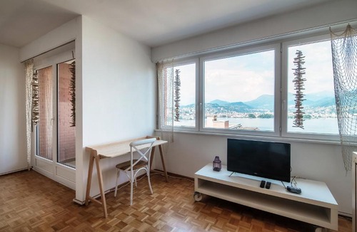 Paradiso Apartment | Collina Azzurra Lake View