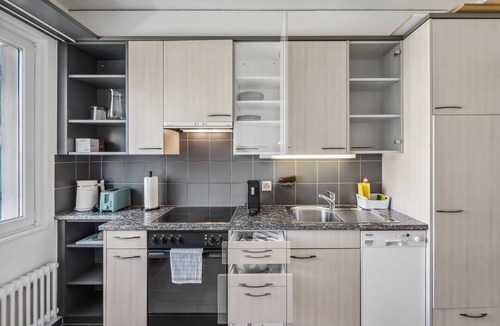 Seebach Apartment | Comfortable Stay with Keybox Access