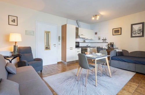 San Maurizio Apartment | Cosy apartment for 4 people with WIFI, TV and balcony