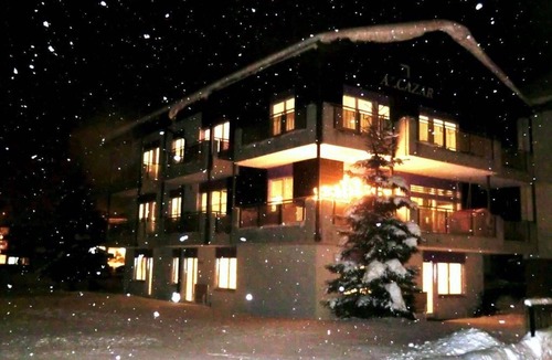 Saas Grund Apartment | Cosy apartment for 4 people with WIFI, TV, balcony and pets allowed