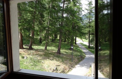 Saas-Balen Apartment | Cosy apartment for 5 people with WIFI, TV and balcony