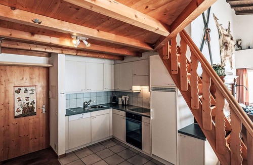 Laax Apartment | Cosy apartment for 6 guests with WIFI, pool, TV, balcony and panoramic view