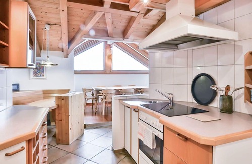Grindelwald Apartment | Cosy apartment for 6 guests with WIFI, TV, balcony and pets allowed