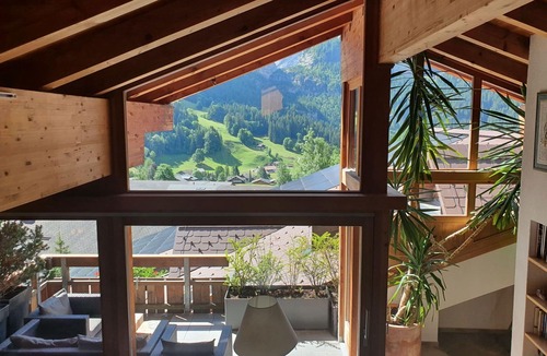 Grindelwald Apartment | Cosy apartment for 6 guests with WIFI, TV, balcony and pets allowed