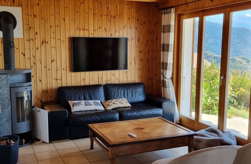 Granges Ski Chalet | Cosy south-facing chalet near Anzere and Crans Montana! Amazing view on the Alps
